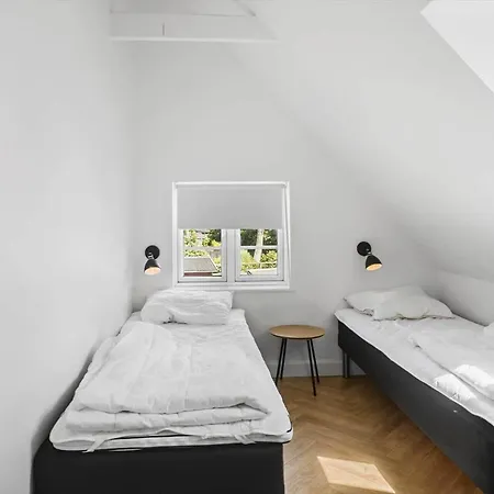 M327-vaeggerlose-ornevej-2 بيت للعطل