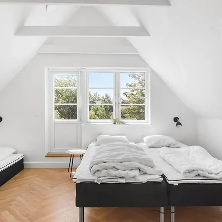 M327-vaeggerlose-ornevej-2 *